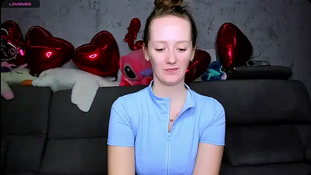 Snapshot of DreameSoul chatting on February 2026 03:51:02 PM DreameSoul online show from February 2026 03:51:02 PM