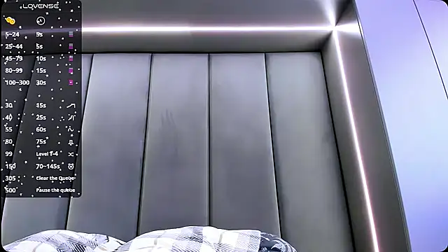 Snapshot of DreameSoul chatting on February 2026 10:22:02 AM DreameSoul online show from February 2026 10:22:02 AM