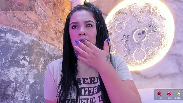 brianaGuzman online show from March 2025 01:03:01 PM