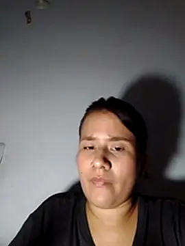 sol miluna online show from June 2026 05:07:01 AM