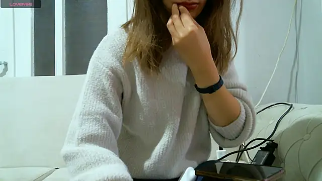 Snapshot of blackpearl77777 chatting on December 2024 07:43:02 PM blackpearl77777 online show from December 2024 07:43:02 PM