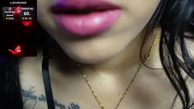 Snapshot of amy_fox2 chatting on September 2025 01:58:02 PM amy fox2 online show from September 2025 01:58:02 PM