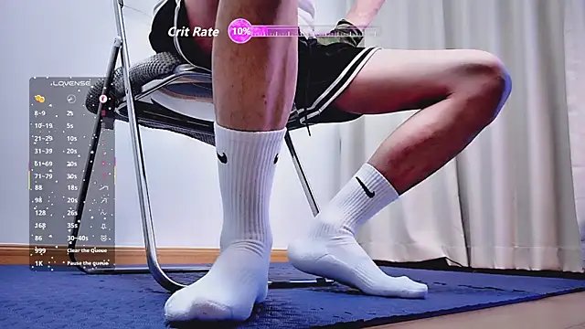 FEIYU001 online show from December 2025 02:47:02 PM