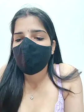 Snapshot of aaliya_bhattt chatting on January 2025 02:56:02 PM aaliya bhattt online show from January 2025 02:56:02 PM