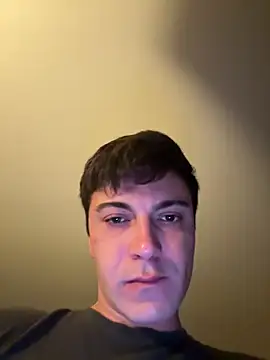 MathieuClst online show from November 2025 10:43:01 PM