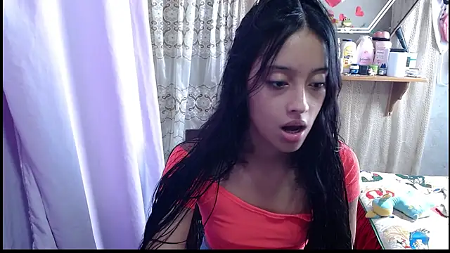 Lunawillis online show from January 2026 07:16:01 PM