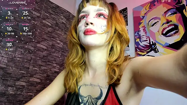 Snapshot of katt__black__ chatting on October 2025 08:57:01 PM katt black online show from October 2025 08:57:01 PM