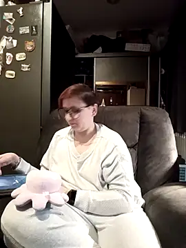 Snapshot of Marie1992PL chatting on February 2025 03:39:01 PM Marie1992PL online show from February 2025 03:39:01 PM