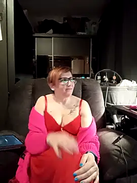 Snapshot of Marie1992PL chatting on February 2025 04:43:02 PM Marie1992PL online show from February 2025 04:43:02 PM