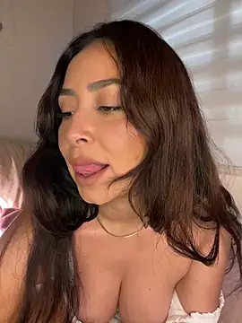 vixen allure online show from February 2025 02:16:02 AM