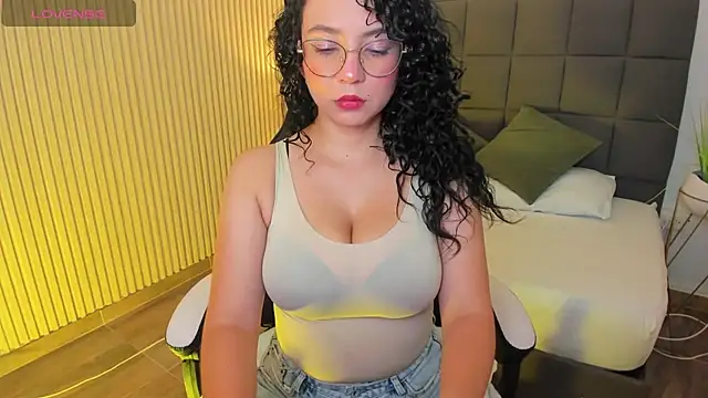 irantzu hank online show from February 2025 07:41:02 PM