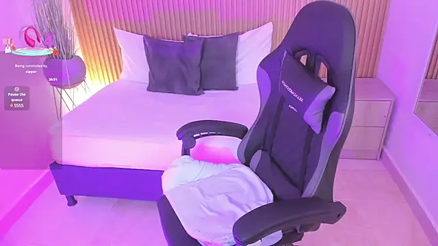 irantzu hank online show from February 2025 12:36:01 PM