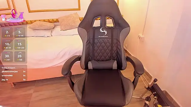 irantzu hank online show from March 2025 09:51:02 PM