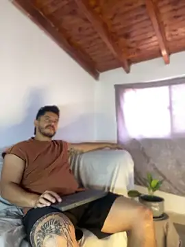 AndresSmith   online show from April 2026 04:34:02 PM