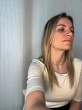 Snapshot of Milla__one chatting on March 2026 08:31:01 AM Milla one online show from March 2026 08:31:01 AM