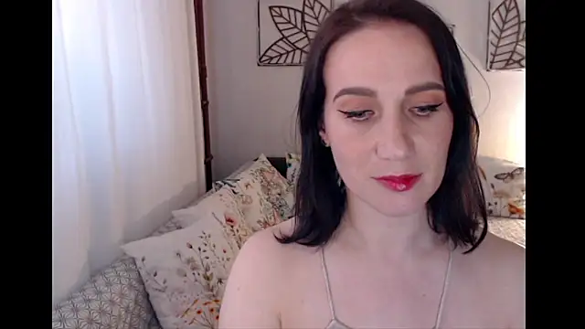 pepper milf online show from May 2026 03:51:01 PM