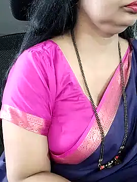 Snapshot of Deepthi_Mysore chatting on December 2024 08:45:02 AM Deepthi Mysore online show from December 2024 08:45:02 AM