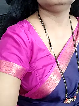 Snapshot of Deepthi_Mysore chatting on December 2024 09:24:02 PM Deepthi Mysore online show from December 2024 09:24:02 PM