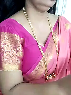 Snapshot of Deepthi_Mysore chatting on January 2025 07:35:01 PM Deepthi Mysore online show from January 2025 07:35:01 PM