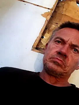 Snapshot of ed44435 chatting on October 2025 04:22:01 PM ed44435 online show from October 2025 04:22:01 PM