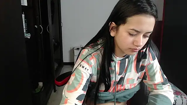 Snapshot of kayla_k18 chatting on February 2025 07:42:02 PM kayla k18 online show from February 2025 07:42:02 PM