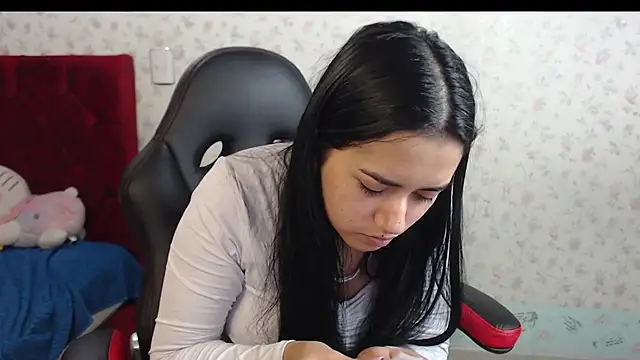 Snapshot of kayla_k18 chatting on October 2025 02:08:02 AM kayla k18 online show from October 2025 02:08:02 AM