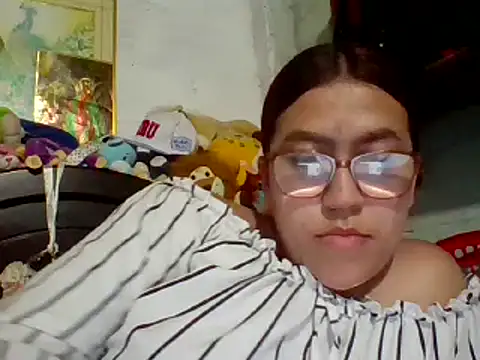 dafne19  online show from December 2024 06:24:02 AM