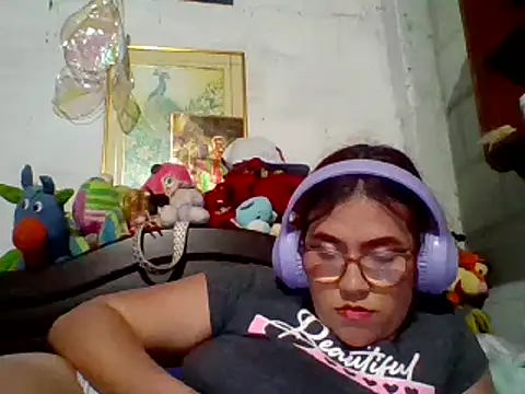 dafne19  online show from December 2024 07:28:02 AM