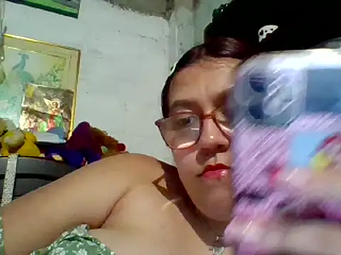 dafne19  online show from February 2025 05:56:02 AM