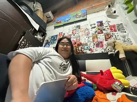 Snapshot of dafne19_ chatting on March 2026 03:52:02 AM dafne19 online show from March 2026 03:52:02 AM