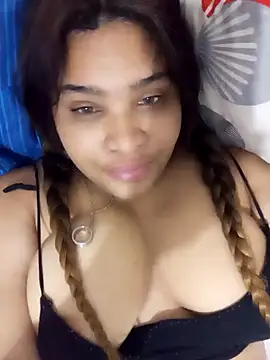 ambarlennoix online show from December 2024 02:02:01 PM