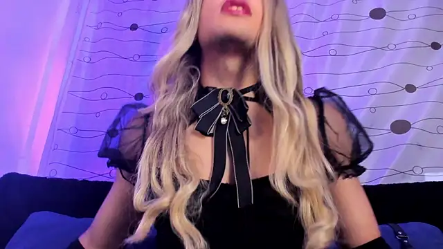 Snapshot of LukaCastillo chatting on January 2025 04:04:02 AM LukaCastillo online show from January 2025 04:04:02 AM