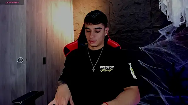 Snapshot of joseph_boy chatting on October 2025 11:50:01 AM joseph boy online show from October 2025 11:50:01 AM