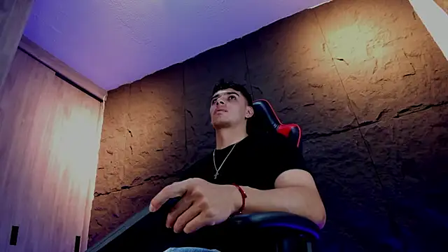 Snapshot of joseph_boy chatting on November 2025 12:15:02 PM joseph boy online show from November 2025 12:15:02 PM