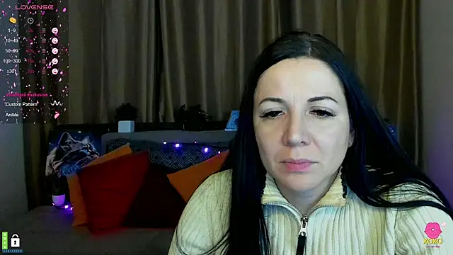 Snapshot of Alika_lorens_talk chatting on February 2025 03:46:01 PM Alika lorens talk online show from February 2025 03:46:01 PM