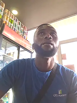 bull Giant online show from October 2025 01:07:01 PM