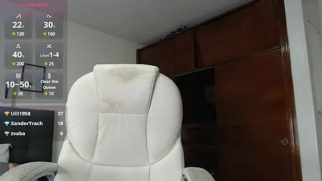 Snapshot of shirly_vannicelli chatting on March 2025 09:45:01 PM shirly vannicelli online show from March 2025 09:45:01 PM