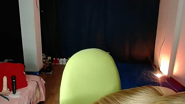 Snapshot of shirly_vannicelli chatting on October 2025 02:44:01 AM shirly vannicelli online show from October 2025 02:44:01 AM