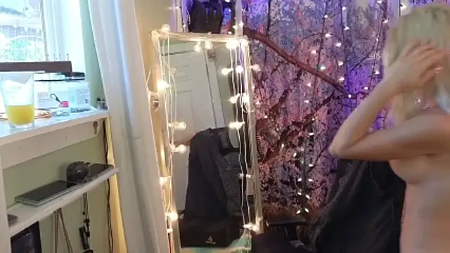 Snapshot of cunty_tranny_lydia chatting on March 2026 07:17:02 PM cunty tranny lydia online show from March 2026 07:17:02 PM