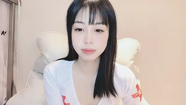 -Hottie online show from December 2024 03:01:02 PM