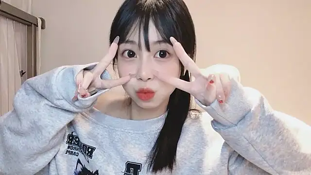 -Hottie online show from January 2025 06:30:01 PM