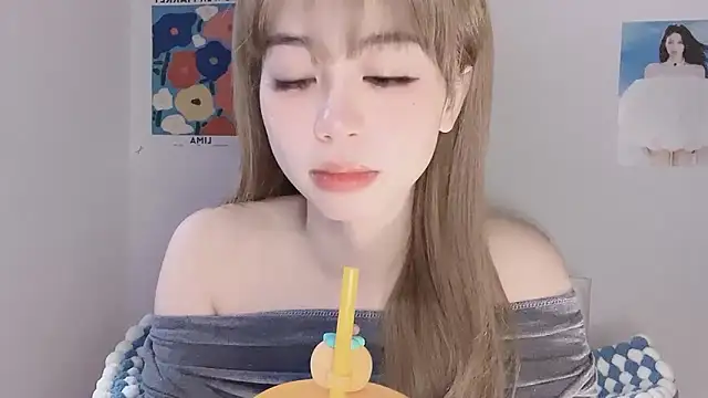 -Hottie online show from February 2026 04:13:02 PM