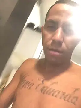 Snapshot of AlexsandroSp chatting on November 2025 02:06:01 PM AlexsandroSp online show from November 2025 02:06:01 PM