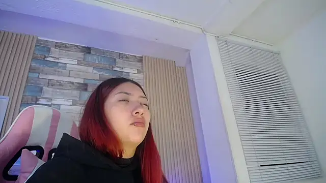 Mia Rinn online show from March 2026 01:00:01 PM