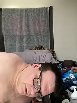 Snapshot of treatbobnicer chatting on February 2026 05:31:01 PM treatbobnicer online show from February 2026 05:31:01 PM