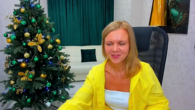 AgathaKlouin online show from December 2024 05:13:01 AM