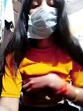 Snapshot of Hotty-Divya chatting on December 2024 02:42:01 AM Hotty-Divya online show from December 2024 02:42:01 AM