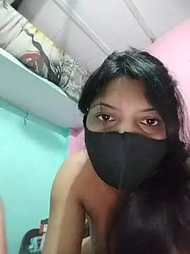 Hotty-Divya online show from May 2026 03:25:01 AM
