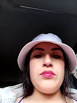 Lesly 10- online show from September 2025 07:08:01 PM