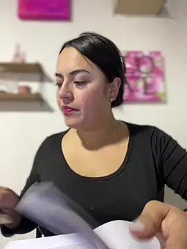 Lesly 10- online show from June 2026 02:23:01 AM